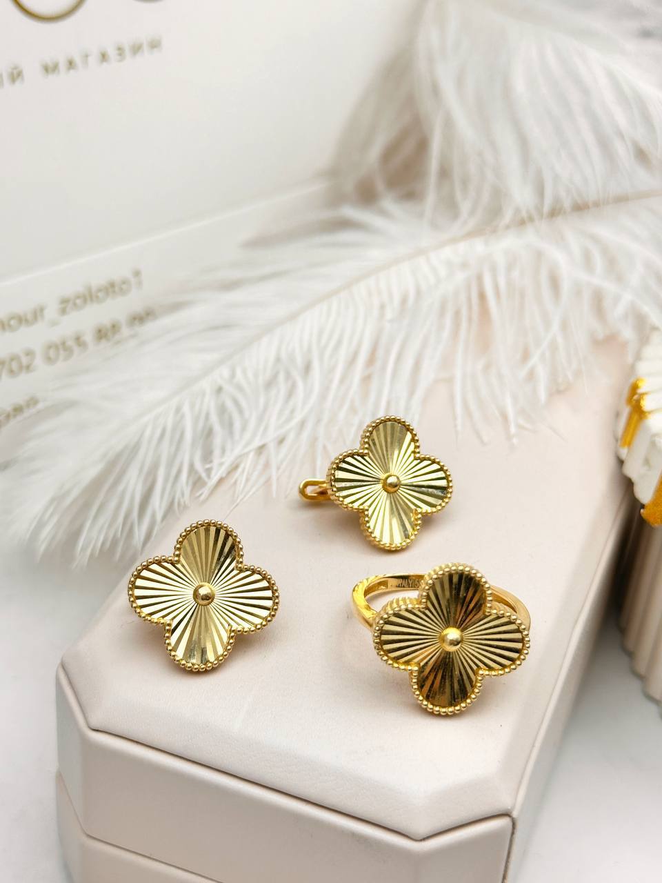 Золотой комплект из желтого золота 😍