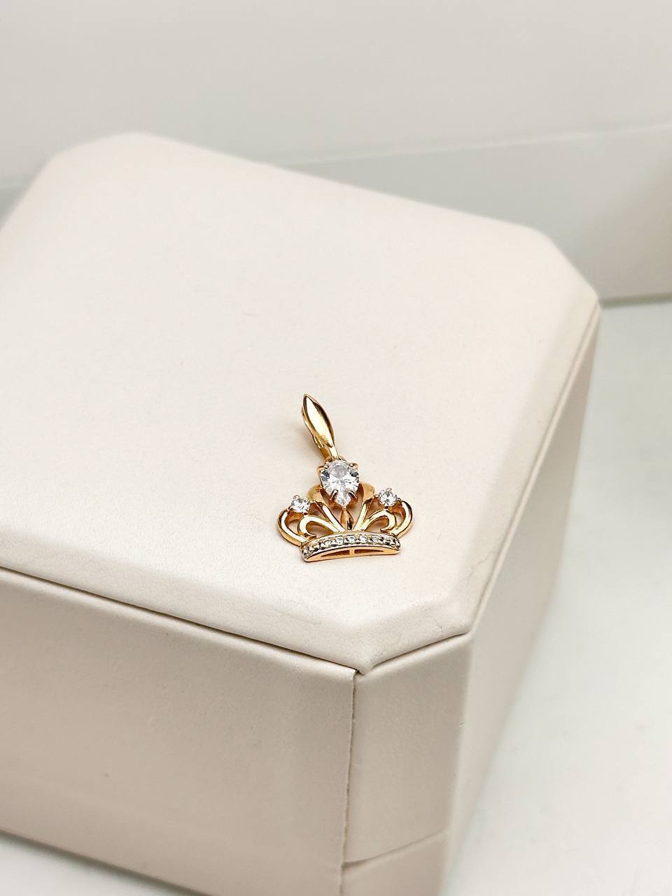 Золотой кулон ✨